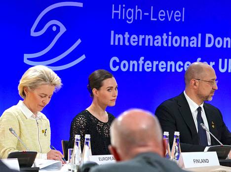 EU-komission puheenjohtaja Ursula von der Leyen, pääministeri Sanna Marin ja  Ukrainan pääministeri Denys Šmyhal osallistuivat kansainväliseen Ukrainan avustuskonferenssiin Varsovassa viime torstaina. 