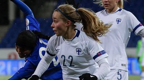 Jalkapallo | Ruotsin naisten pääsarjassa nähtiin vapaapotkumaali 60 metristä