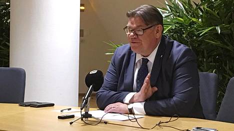 Ulkoministeri Soini vahvistaa: Pohjois- ja Etelä-Korean ”toimijat” käyvät neuvotteluja Suomessa – Syytä tapaamiseen ei kerrota