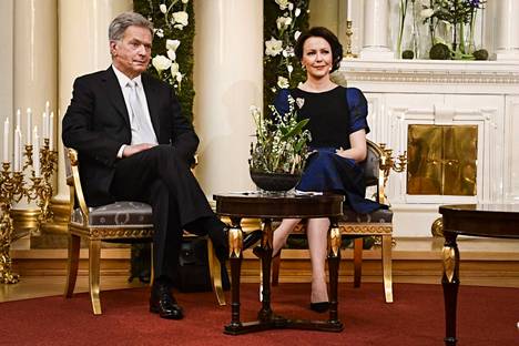 Tasavallan presidenttiä Sauli Niinistöä ja rouva Jenni Haukiota haastateltiin itsenäisyyspäivän ohjelmassa Presidentinlinnassa joulukuussa 2020.