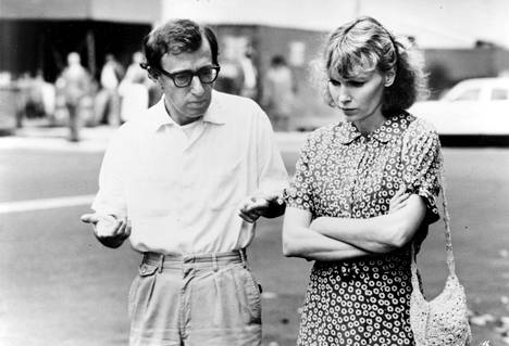 Woody Allen ja Mia Farrow olivat pariskunta vielä Hannah ja sisaret -elokuvan aikaan vuonna 1986.