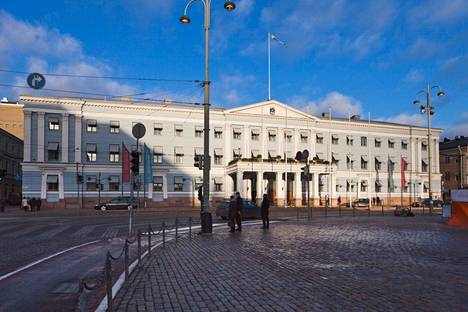 Helsingin kaupunki on Suomen suurin työnantaja. Sen palveluksessa on noin 38 000 eri alojen työntekijää.