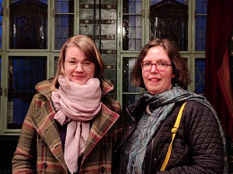 Finnish experts Annastiina Kallius and Emilia Palonen both visited Budapest during the parliamentary elections.
