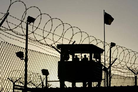 Useat ihmisoikeusjärjestöt ja muut tahot ovat vuosien varrella ilmaisseet huolensa vankien kohtelusta leirillä ja siellä tapahtuvista ihmisoikeusrikkomuksista.