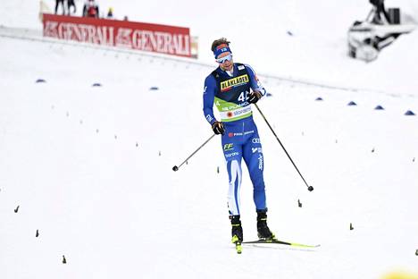 Joni Mäen ankkuroima Suomi taipui parisprintin finaalissa peräti 11:nneksi.