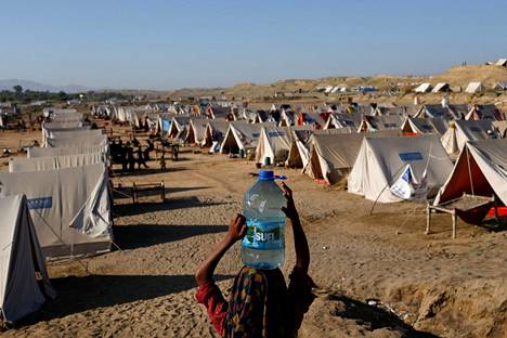 Pakolaisleiri Sehwanissa Etelä-Pakistanissa. 