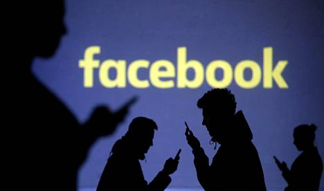 Yli kaksi miljardia rekisteröitynyttä käyttäjää on jakanut tietoja itsestään ja läheisistään Facebookissa.