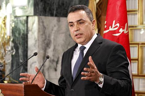Tunisian pääministeri Mehdi Jomaa ilmoitti uusista ministereistä sunnuntaina.