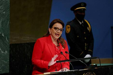 Xiomara Castro on Hondurasin ensimmäinen naispresidentti. Hänet valittiin tehtävään marraskuussa 2021.