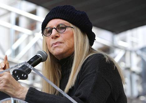 Barbra Streisand ei ole koskaan peitellyt poliittisia kantojaan. Laulaja-lauluntekijä on kuvattu tammikuussa 2016 Los Angelesissa.