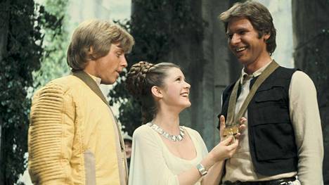 Lapponian Planetaariset laaksot -kaulakoru nousi kansainväliseen maineeseen vuonna 1977 julkaistun Star Wars -elokuvan myötä. Carrie Fisherin roolihahmo prinsessa Leia käyttää korua elokuvan lopussa, kun hän jakaa mitaleja Luke Skywalkerille ja Han Sololle.
