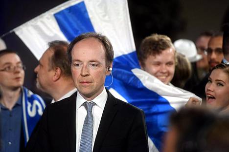 Jussi Halla-ahon perussuomalaisten tulos jäi odotuksia heikommaksi eurovaaleissa. Niin kävi myös muualla Euroopassa, kun EU-myönteinen liike nousi vaalien voittajaksi.