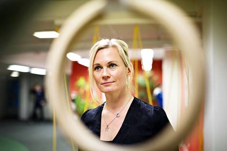 Nina Laakso työskentelee Suomen urheilun eettisen keskuksen tutkimuspäällikkönä. 