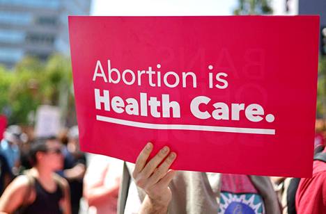 Abortti on nousemassa tärkeäksi teemaksi Yhdysvaltain ensi vuoden vaaleissa. Kuva mielenosoituksesta Los Angelesista 15. toukokuuta.