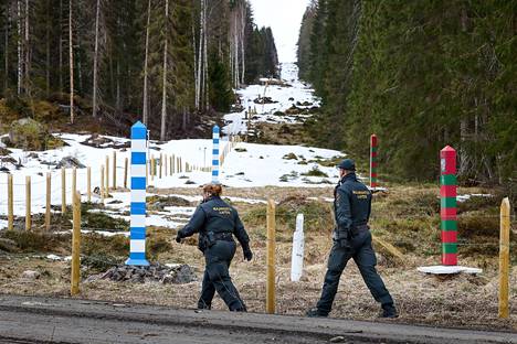 Suomen ja Venäjän välistä raja-aitaa Värtsilässä. 