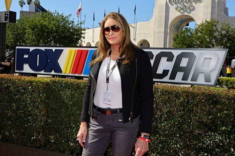 Caitlyn Jenner perusti naisten W Series -formulasarjaan oman Jenner Racing -tallin.