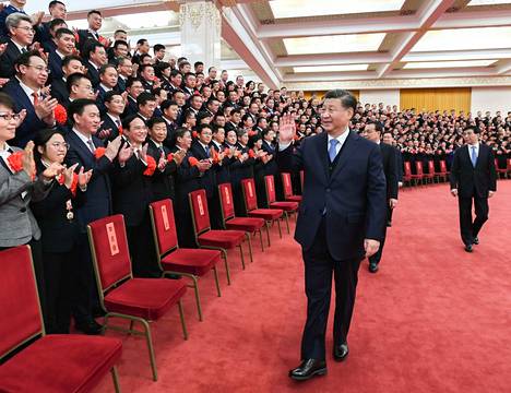 Kiinan johtaja Xi Jinping kansalliseen turvallisuusstrategiaan liittyvässä tapaamisessa 15. joulukuuta Pekingissä.