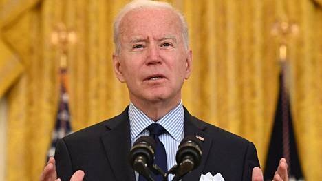 Presidentti Joe Biden puhui huhtikuun työllisyystiedoista Valkoisessa talossa Washingtonissa perjantaina.