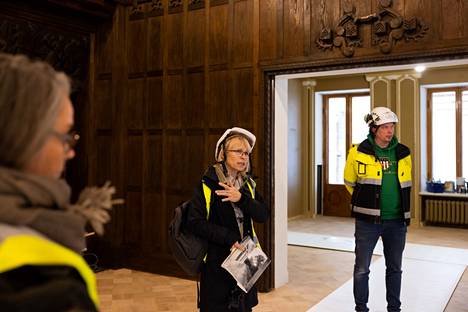 Architect Sarlotta Narjus (left), Museum Agency Intendant Maarit Mannila and the main contractor's representative Antti Hurme presented Marmoripalats at the beginning of December.