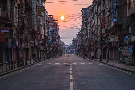 Katmandun kaduilla oli hiljaista huhtikuussa 2020.