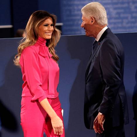 In 2016, the spouses of presidential candidates Bill Clinton and Melania Trump greeted each other before the election debate.