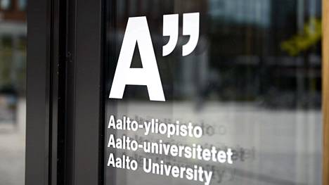 Long Play: Aalto-yliopiston muotilinjan henkilökunta kritisoinut opiskelijoita sosiaalisessa mediassa