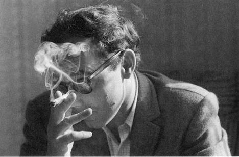 Jean-Luc Godard oli aina toisaalla, piti etäisyyttä, sekä ohjaajana että ihmisenä, dokumentista selviää.
