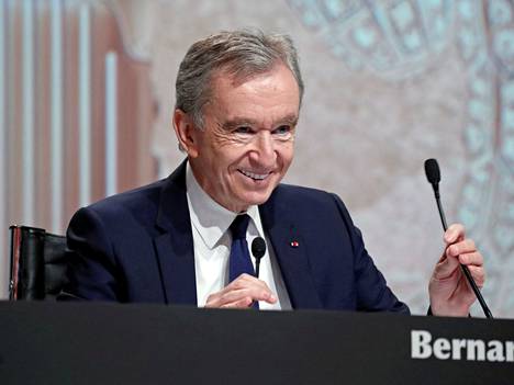 LVMH Moët Hennessy Louis Vuitton -konsernin pääomistaja Bernard Arnault, 72, on Euroopan rikkain ihminen.