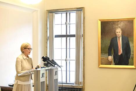 Eduskunnan puhemies Paula Risikko piti tiedotustilaisuutta eduskunnassa tiistaina.