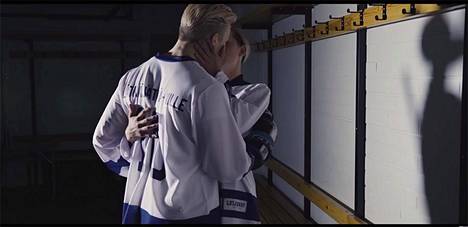Tuure Boelius on julkaissut jääkiekon MM-kisojen alla jääkiekkoaiheisen kappaleen.