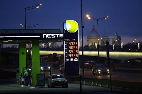 Ownership of Neste stations in Russia has been transferred to the Russians.  Picture of St. Petersburg from January 2020.