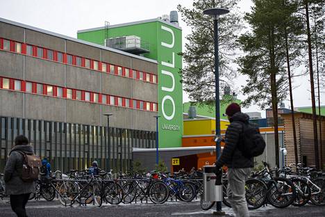Yksi iso kuntapolitiikan teema Oulussa on ollut se, pitäisikö yliopisto siirtää Linnanmaalta keskustaan.