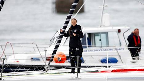 Edessä koruton matka veneessä, jossa nukkuminenkaan ei ole helppoa: Ilmastoaktivisti Greta Thunberg lähti purjehdusmatkalle New Yorkiin