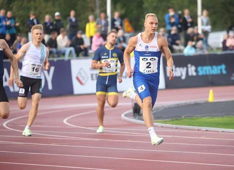 Viljami Kaasalaisen vauhti osui kohdalleen 400 metrin finaalissa.