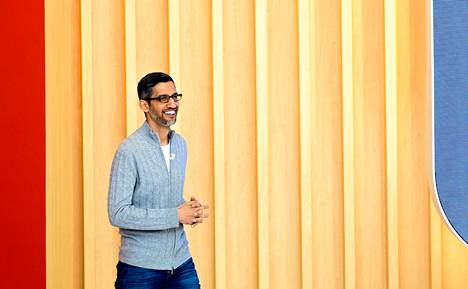 Google-hakukoneen emoyhtiön Alphabetin toimitusjohtajan Sundar Pichain palkkiot olivat viime vuonna 226 miljoonaa dollaria.