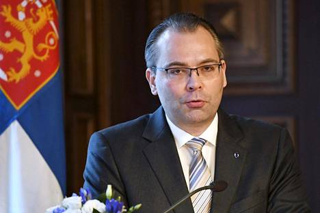 Puolustusministeri Jussi Niinistö haluaa selvityksen Lemmenjoen kertausharjoituksen tapahtumista.