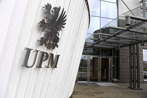 UPM:n tehtaita koskeva lakko uhkaa alkaa vuoden alussa. Kuvassa konsernin toimistotalo Helsingissä.