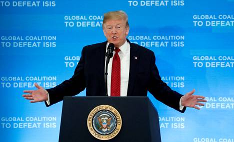 Yhdysvaltain presidentti Donald Trump puhui Isis-järjestön lyömisestä Yhdysvaltain ulkoministeriössä järjestetyssä tilaisuudessa keskiviikkona.