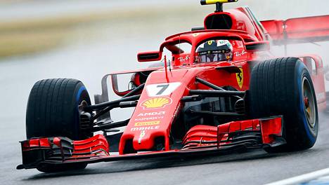 Molemmat suomalaiset kolmen parhaan joukkoon aika-ajoissa Saksassa – Sebastian Vettel nappasi paalupaikan