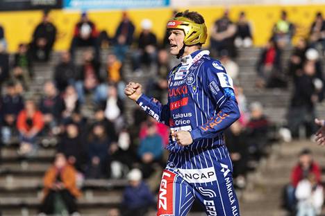 Elmeri Anttila oli mukana kaikissa Vimpelin juoksuissa Joensuun Mailaa vastaan.