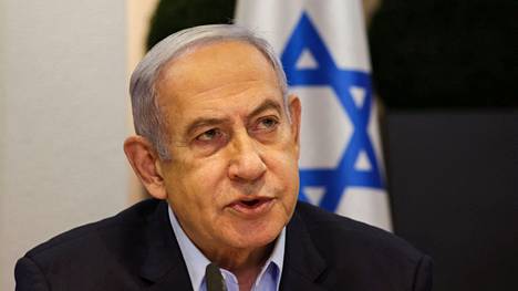 Israelin pääministeri Benjamin Netanjahu johtaa hallituksensa lisäksi maansa sotaneuvostoa, joka päättää Israelin toimista Gazan sodassa.