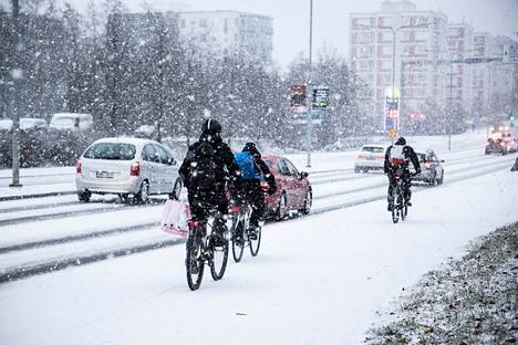Tampereella satoi lunta 9. marraskuuta. 
