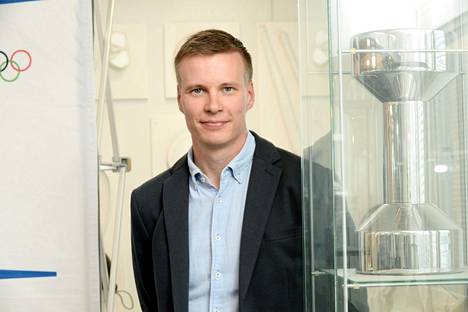 Matti Heikkinen siirtyy Olympiakomitean huippu-urheiluyksikön johtajaksi rakennusalalla toimivan GRK Infra Oy:n markkinointi- ja viestintäjohtajan tehtävistä.