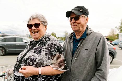 Leena Nieminen and Ilkka Kivistö from Lahti were on their way to Oulujärvi via Haaparanta.