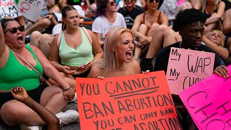 Yhdysvaltain korkein oikeus kumosi kesäkuussa perustuslain turvaaman aborttioikeuden.