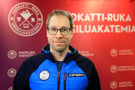 Olli Ohtonen työskentelee Jyväskylän yliopiston liikunta­teknologian yksikössä ja Olympia­valmennus­keskus Vuokatti-Rukan tutkimus- ja kehitysjohtajana.