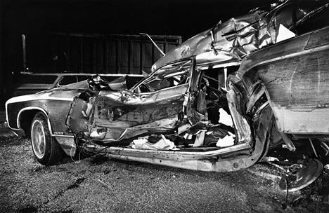 Neilia Hunter Bidenin ohjaaman auton jäännökset kuvattuna kolarin jälkeen 19. joulukuuta 1972.