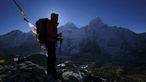 Nepal kieltää Mount Everestille kiipeämisen yksin – vuorella on kuollut yli 200 ihmistä vuoden 1920 jälkeen