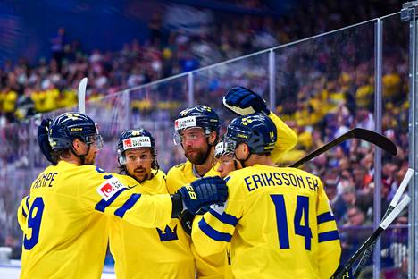 Group A's Nelonen will have to face Sweden in the quarter-finals, which has an incredibly good team in the Czech Republic.