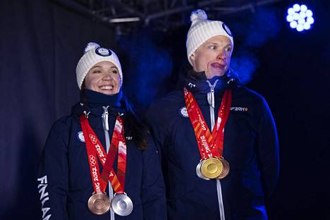 Olympialaisista mitaleita kahmineet Kerttu ja Iivo Niskanen pääsevät hiihtämään samassa kilpailussa.
